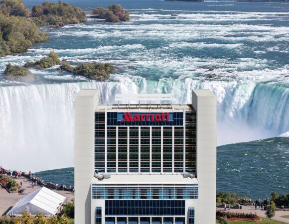 Niagara Falls Marriott on the Falls, Canada