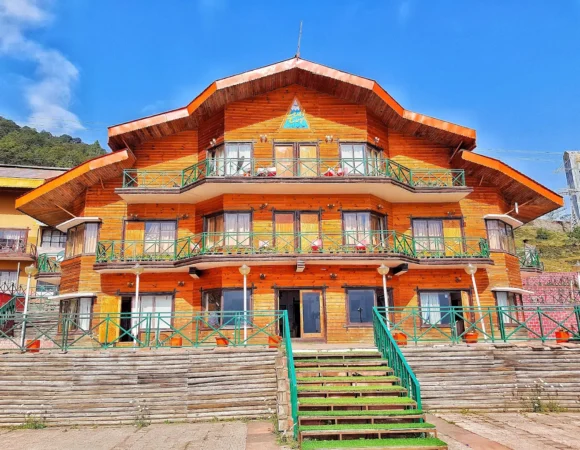 Clifftop Club Auli
